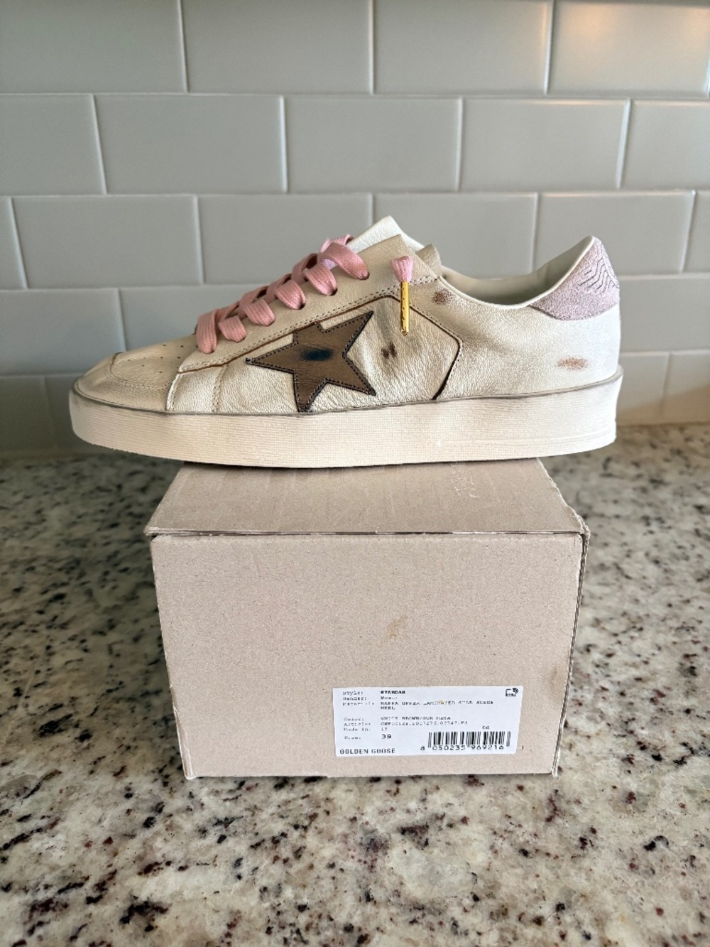 Golden Goose Stardan Size 39